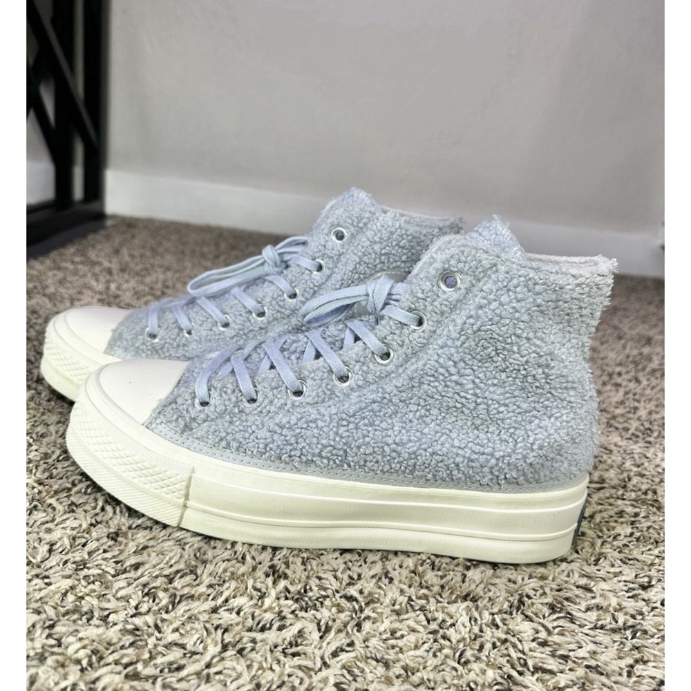 Converse Sherpa Platform Size 8.5 Chuck Taylor All Star High Cozy